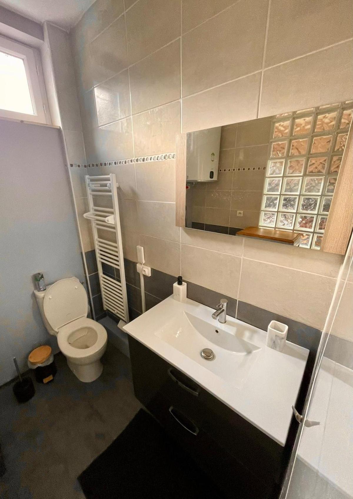 Ecrin Historique D 'amiens Charme & Comfort Appartement